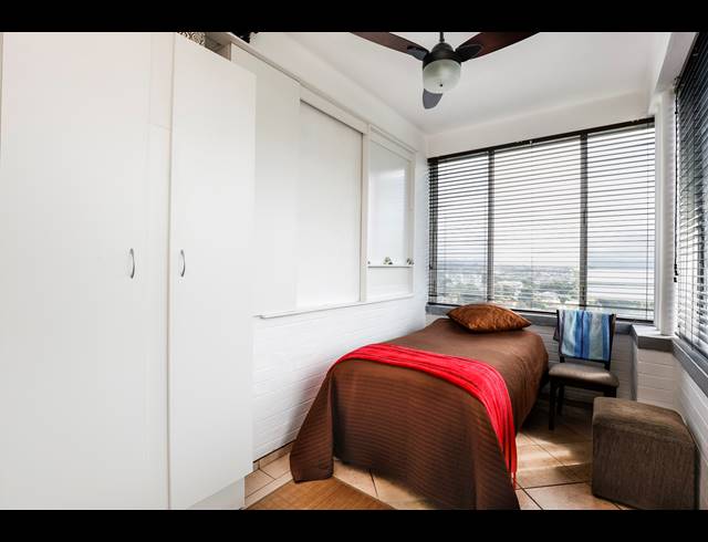 1.5 BEDROOM APARTMENT FOR SALE IN MORNINGSIDE